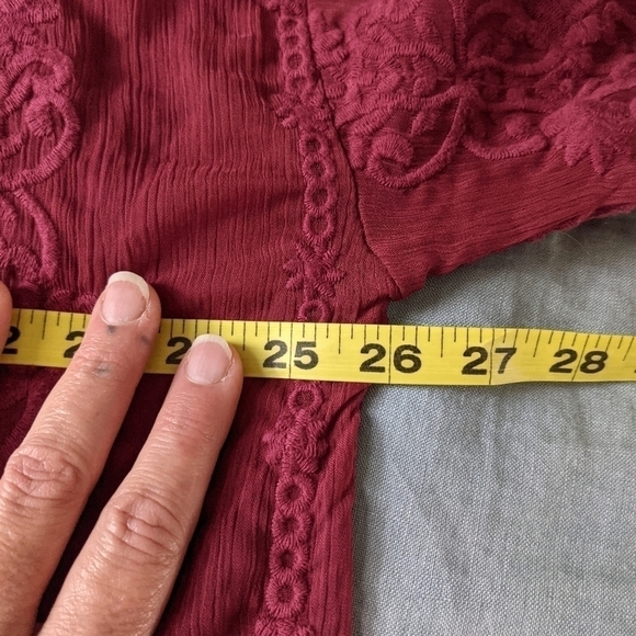 TAYLOR & Sage Sheer Lace Boho Cardigan Topper in Cranberry M - Picture 10 of 13